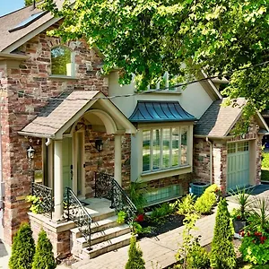 Iresidence In - Unique Mansion - Fantastic Views , Toronto Canada