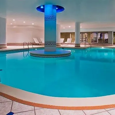 ****  Hotel Manoir Victoria Quebec City Canada